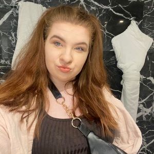 Meet your Posher, Beth